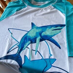 Lands’ End Sharks Rash Guard Size XL (14-16) NEW